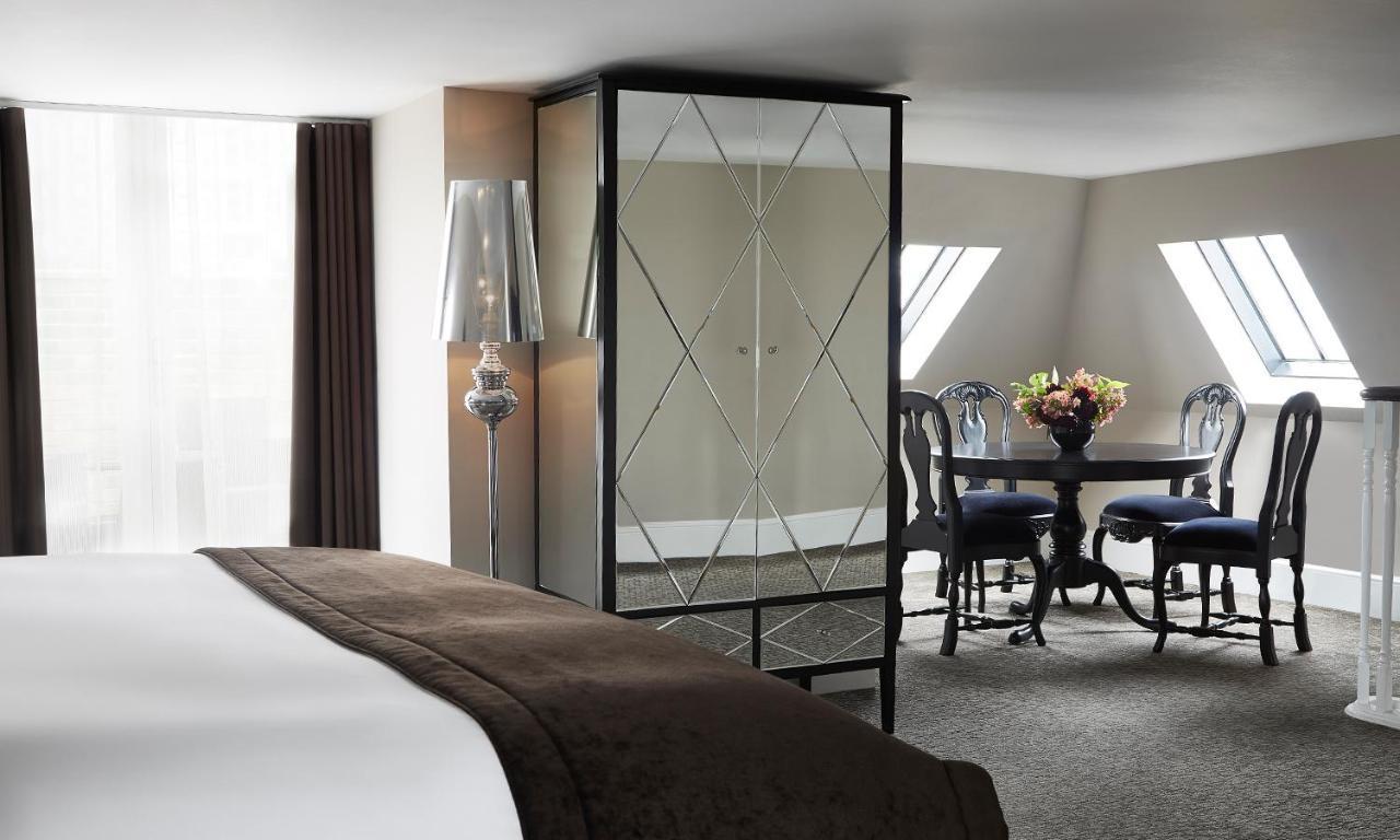 Suite Balcony,1274158864:JPEG