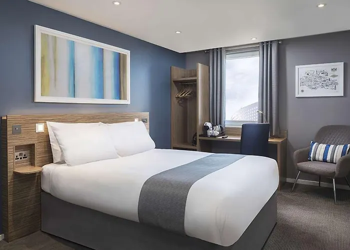 Travelodge London City AirportAirport Hotel